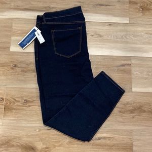 BRAND NEW Rockstar Jeans -Short